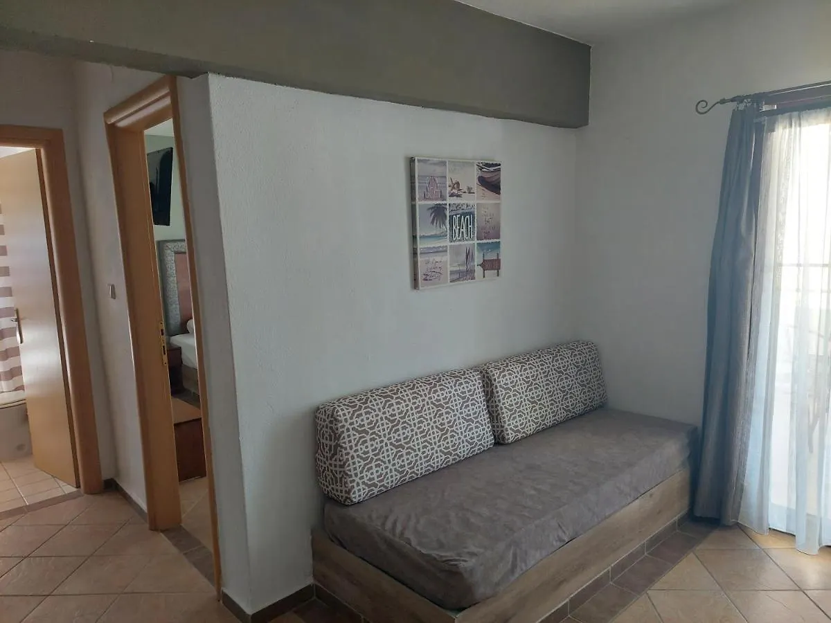 Appart hôtel Amari Hotel Metamórfosi