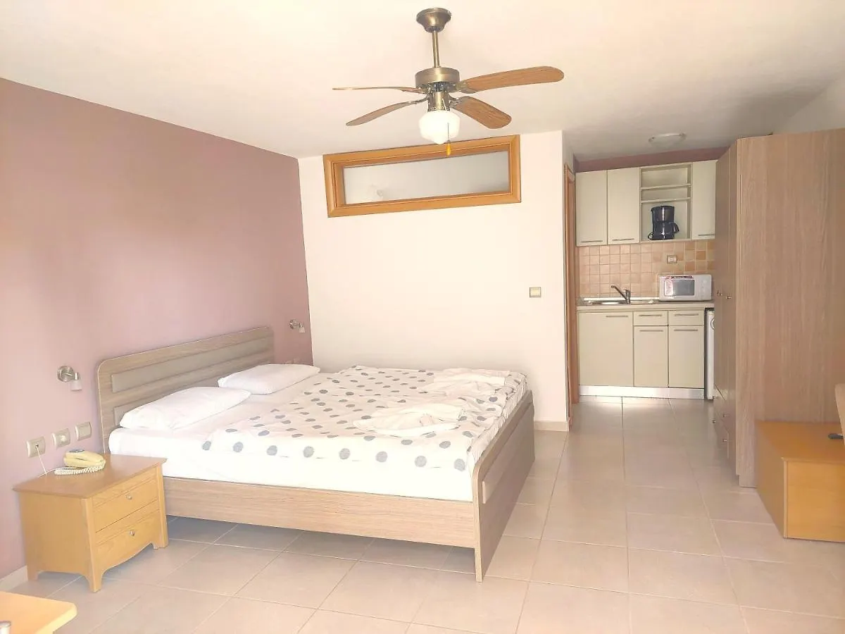 Amari Hotel Metamorfosi Aparthotel